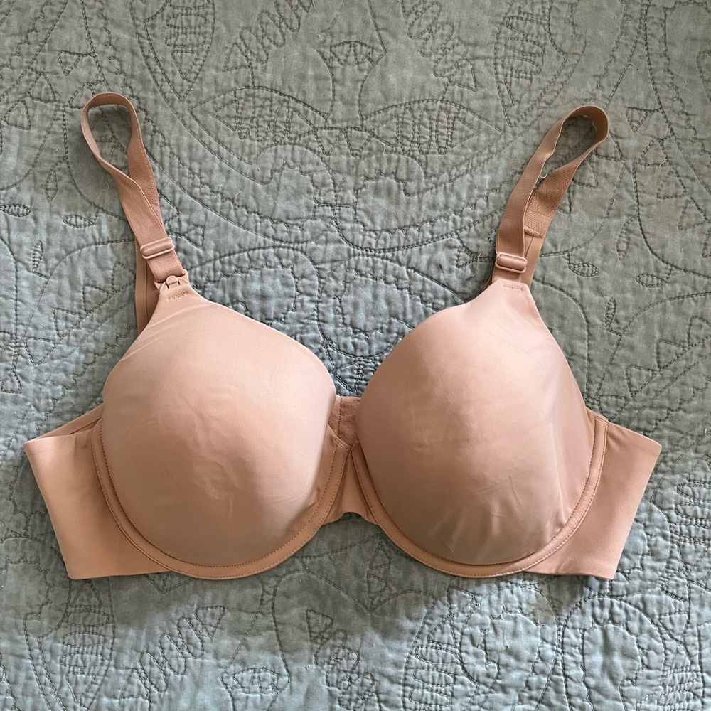 Motherhood maternity wired nursing bra size 38C